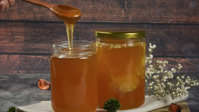 Jak wybrać najwyższej jakości miód naturalny
