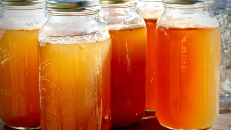 Jamar Ocet Jabłkowy Z Czarnym Bzem 6% Kwasowości 250Ml