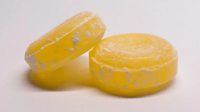 Miradent Xylitol Drops przeciwpróchnicze cukierki z ksylitolem dla dzieci i dorosłych melon 25szt